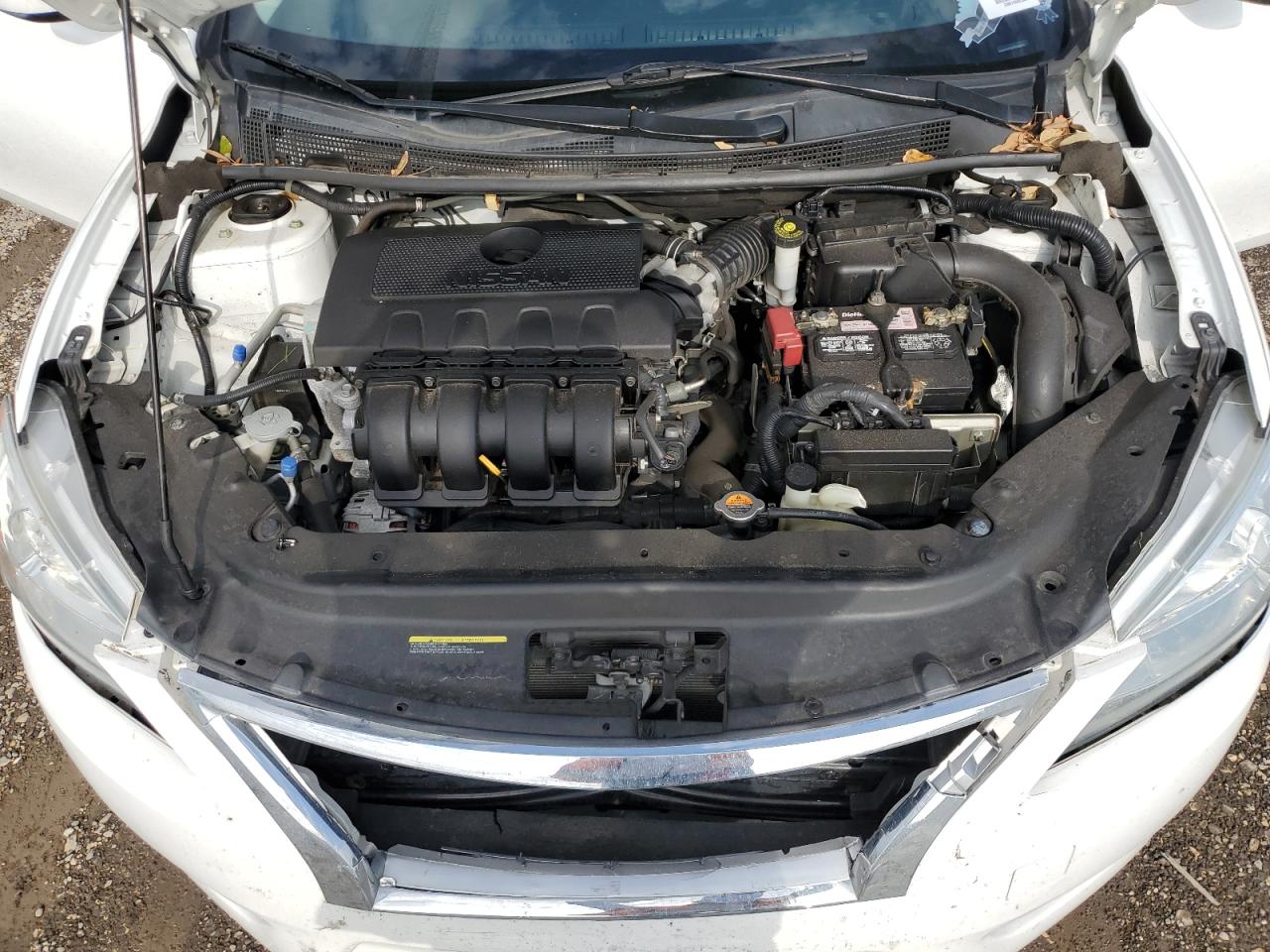 2015 Nissan Sentra - Image 12