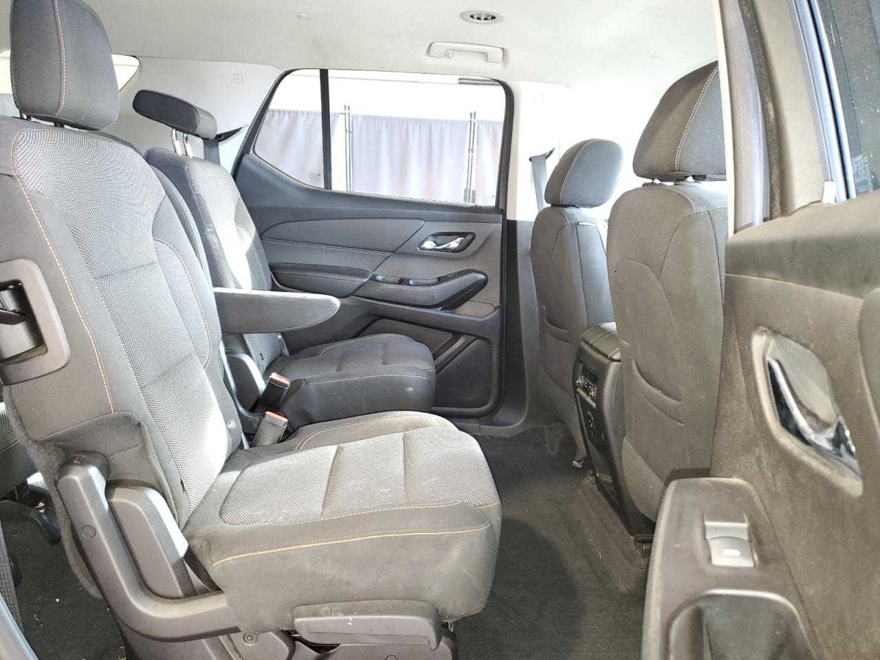 2018 Chevrolet Traverse - Image 11