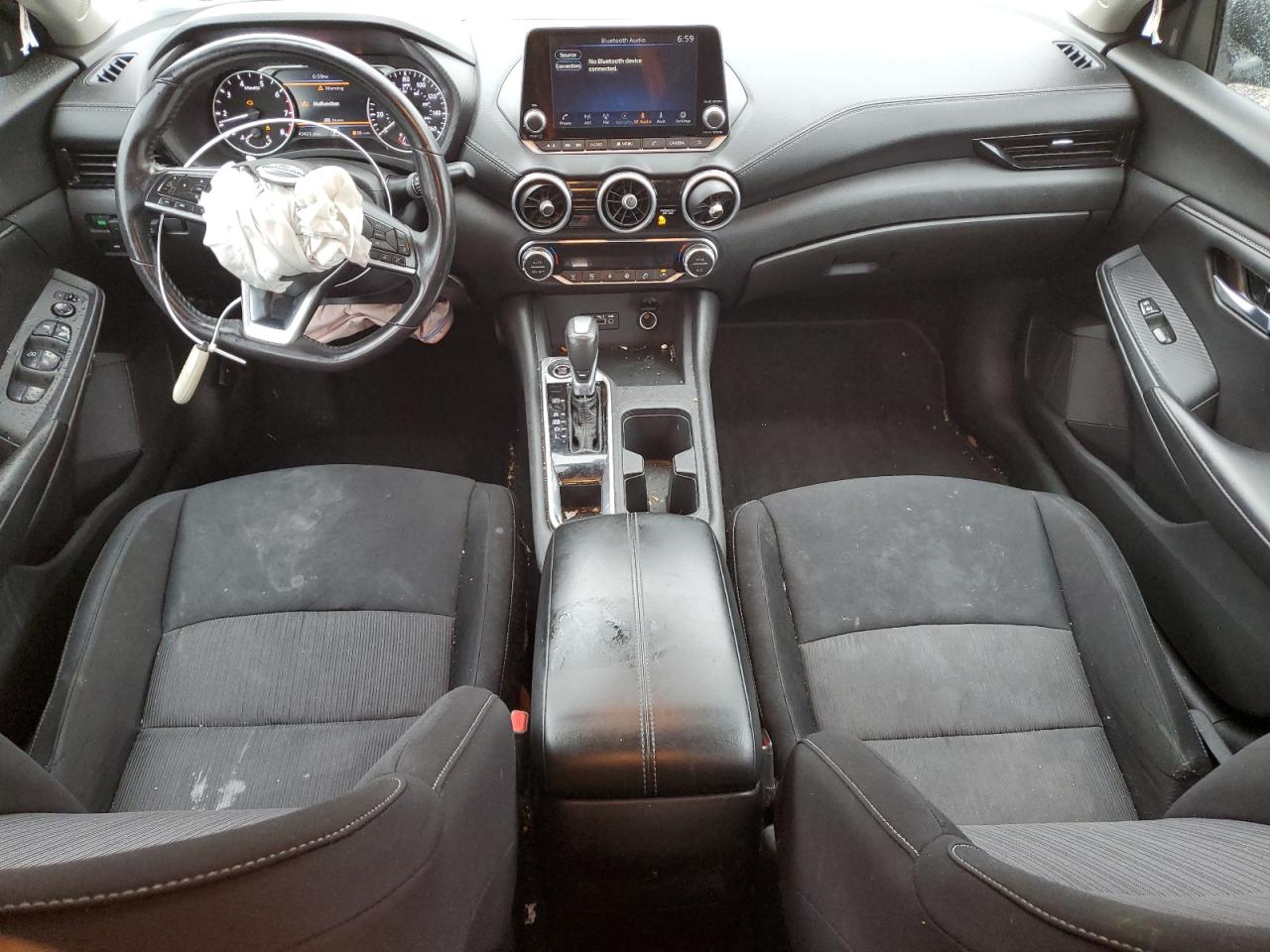 2021 Nissan Sentra - Image 8