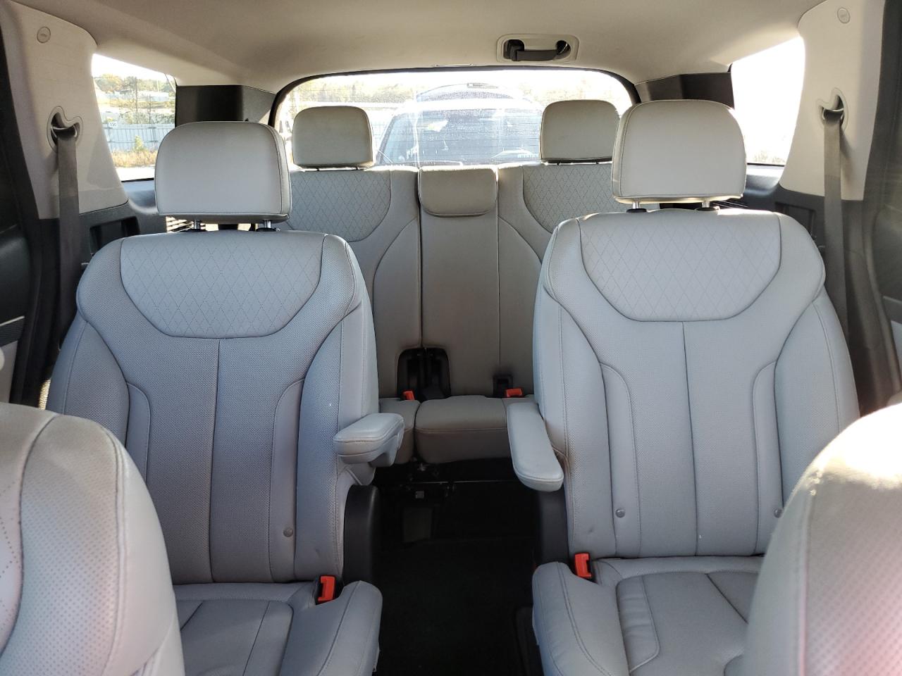 2022 Hyundai Palisade - Image 10