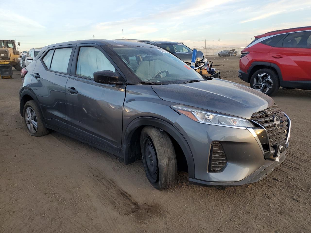 2024 Nissan Kicks - Image 4