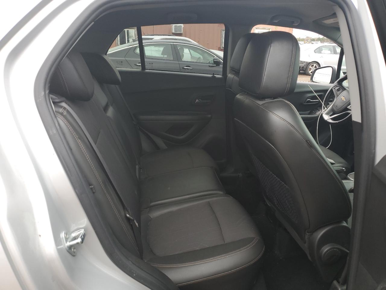 2021 Chevrolet Trax - Image 10