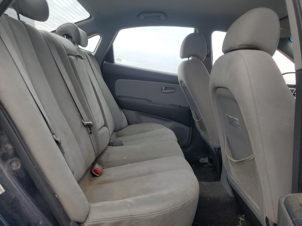 2009 Hyundai Elantra - Image 11