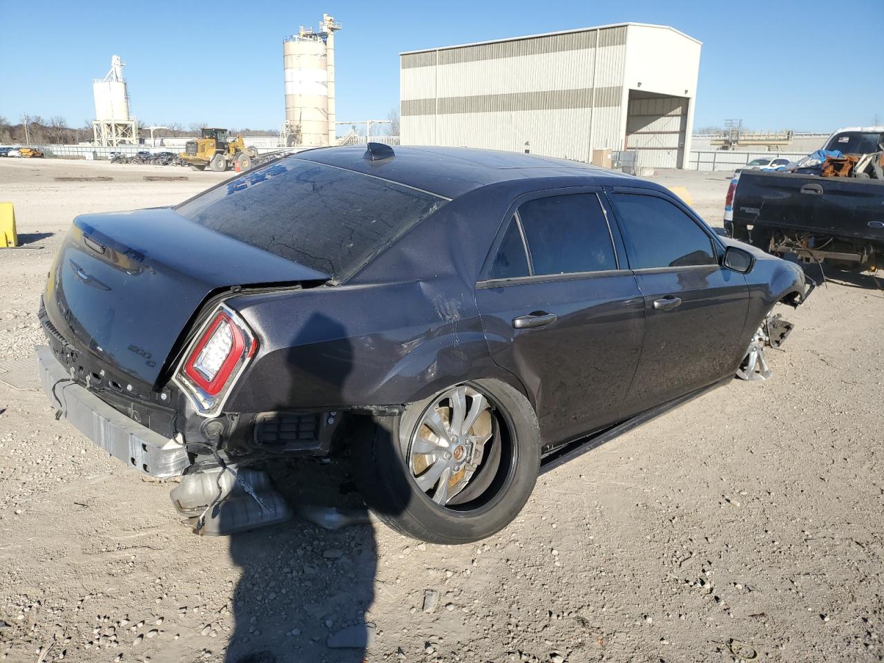 2017 Chrysler 300 - Image 3