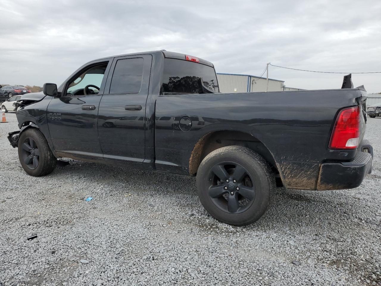 2017 RAM 1500 - Image 2