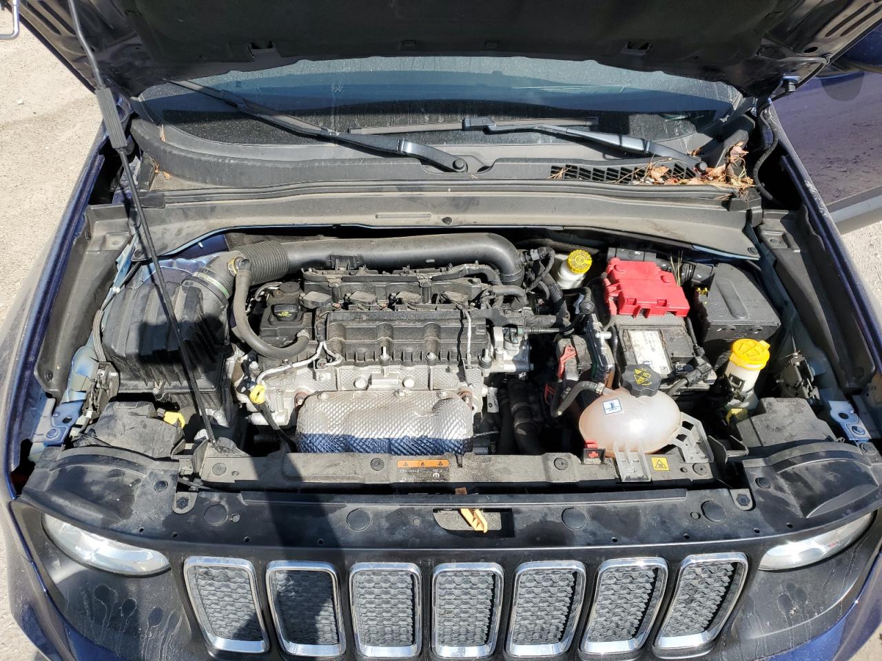 2021 Jeep Renegade - Image 11