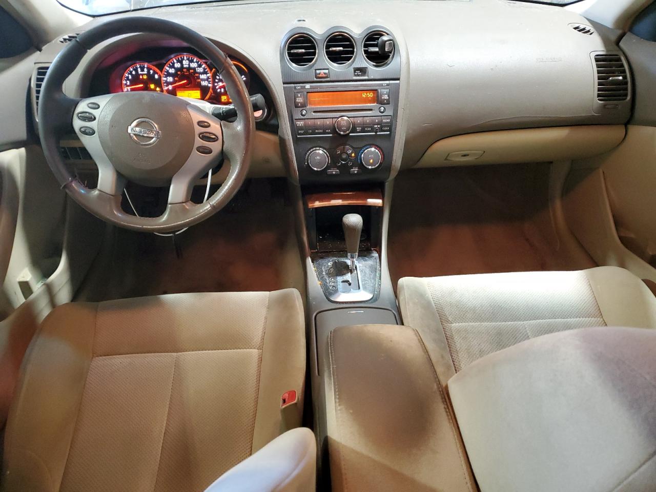 2009 Nissan Altima - Image 8