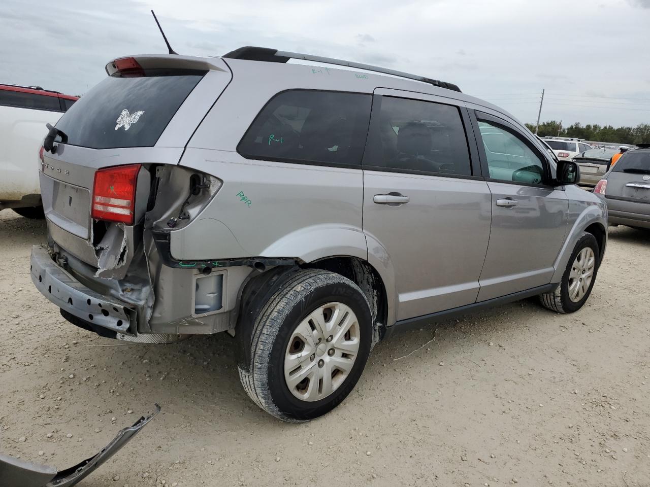 2017 Dodge Journey - Image 3