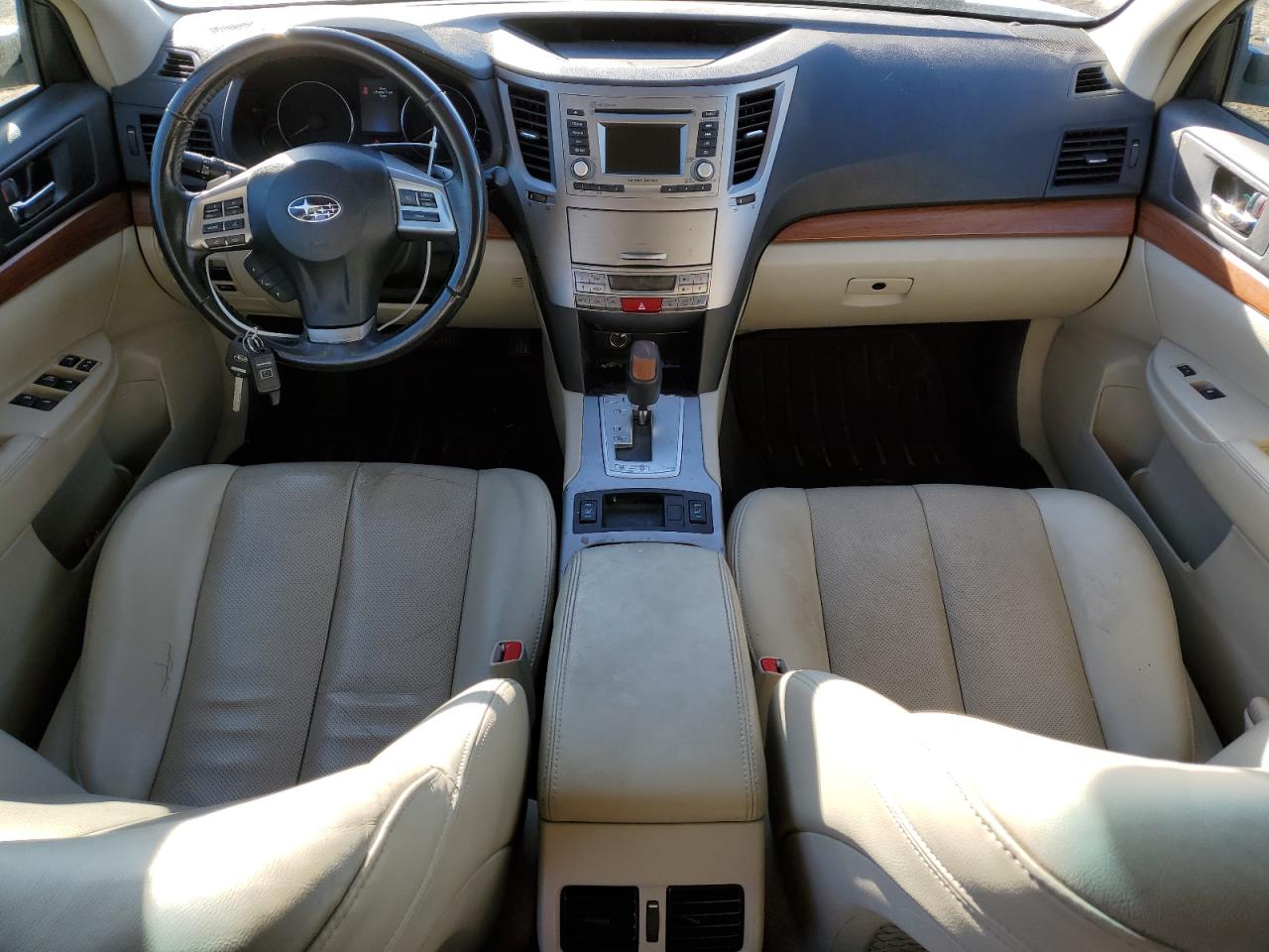 2013 Subaru Outback - Image 8
