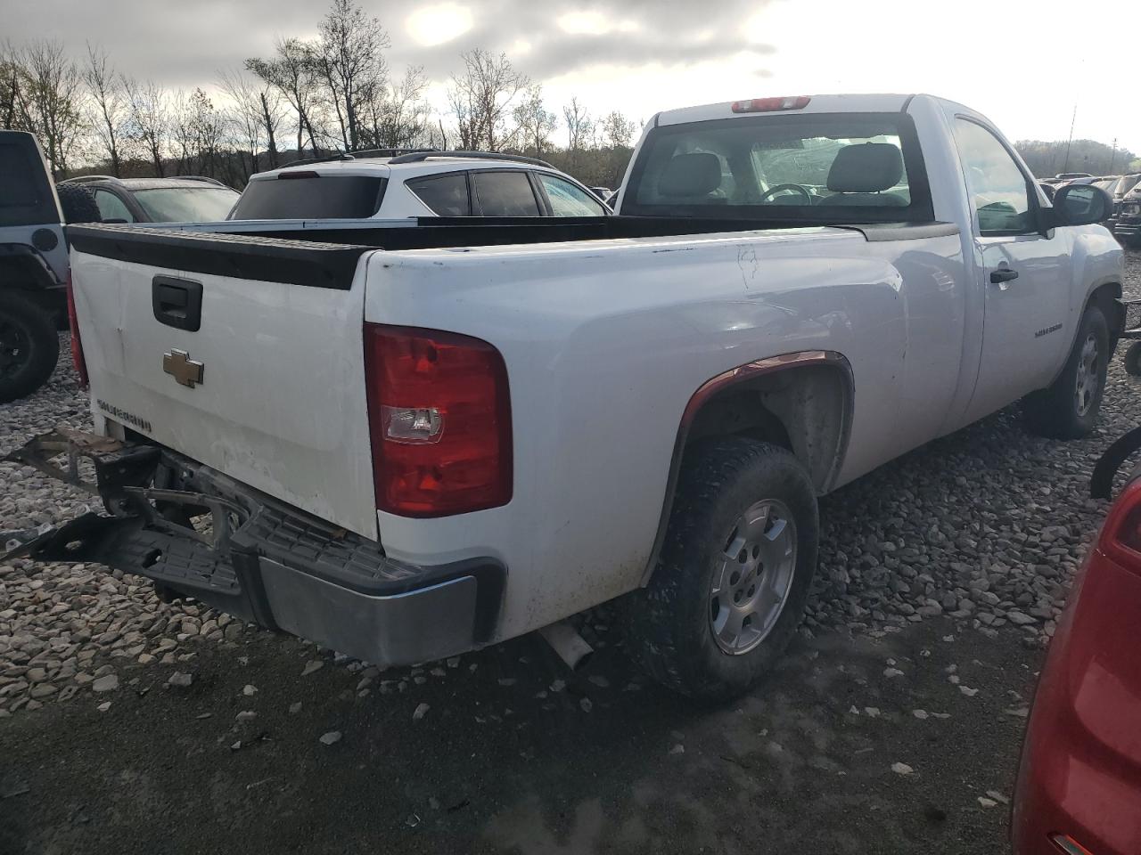 2011 Chevrolet Silverado - Image 3