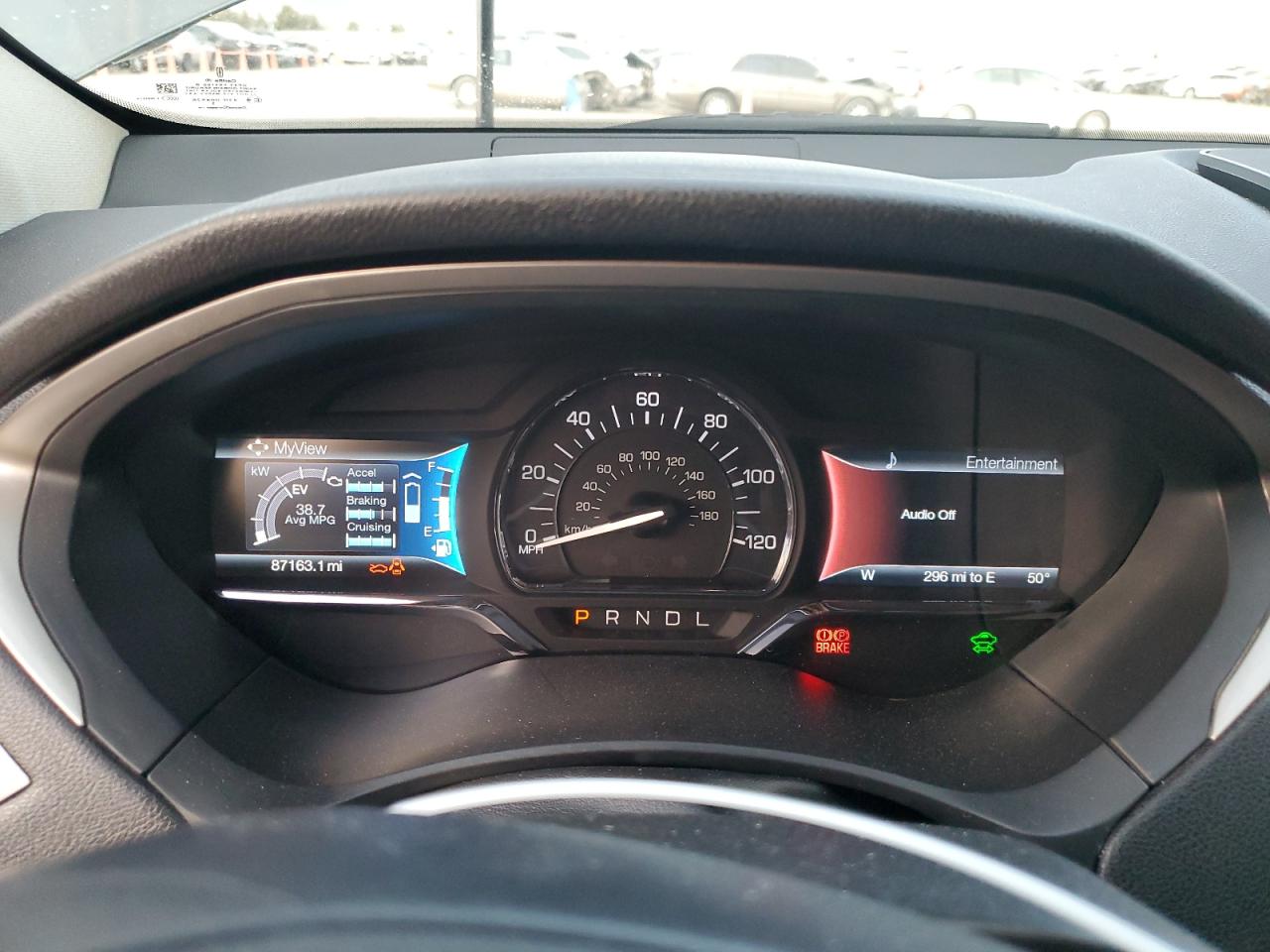2016 Lincoln MKZ - Image 9