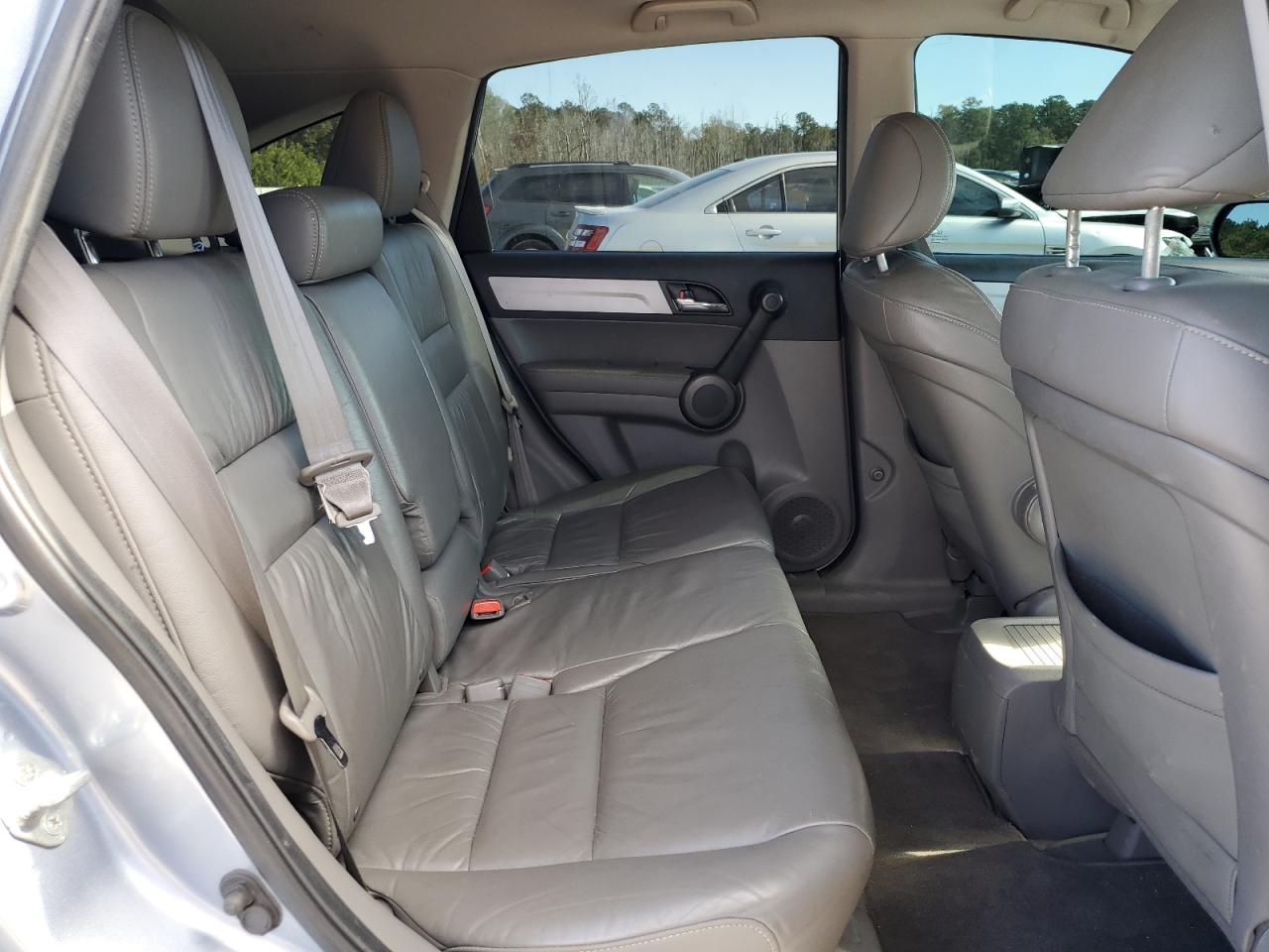 2011 Honda CR-V - Image 11