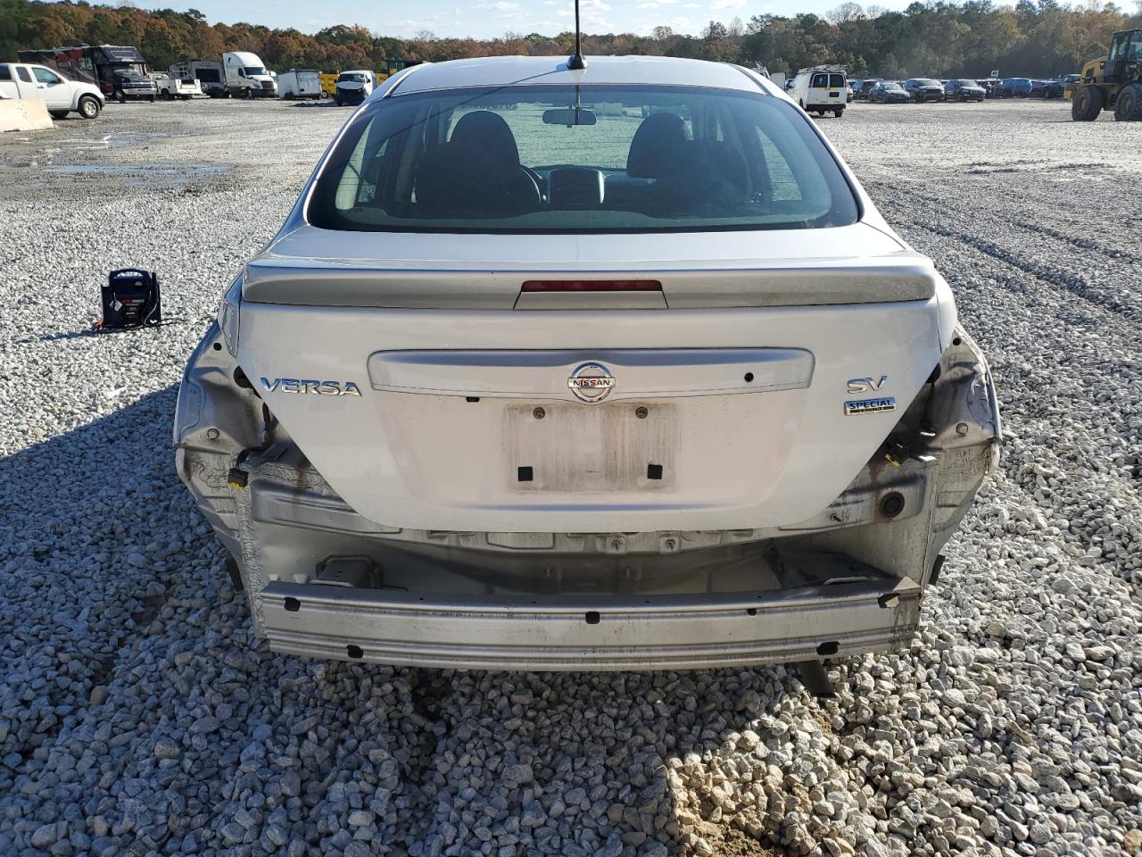 2018 Nissan Versa S VIN: 3N1CN7AP3JL869430 Lot: 81546124