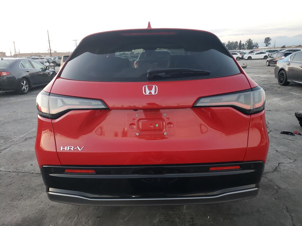 VIN 3CZRZ1H76PM717914 2023 HONDA HR-V no.6