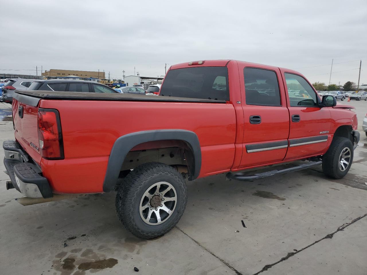 2005 Chevrolet Silverado - Image 3