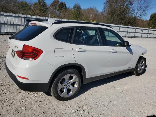  BMW X1 2014 Белы