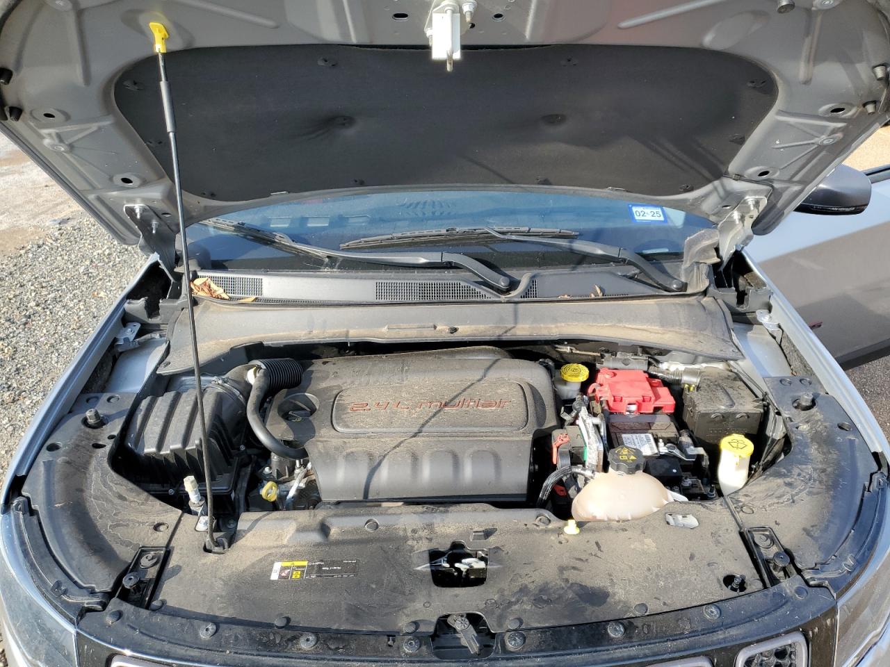 2021 Jeep Compass - Image 12