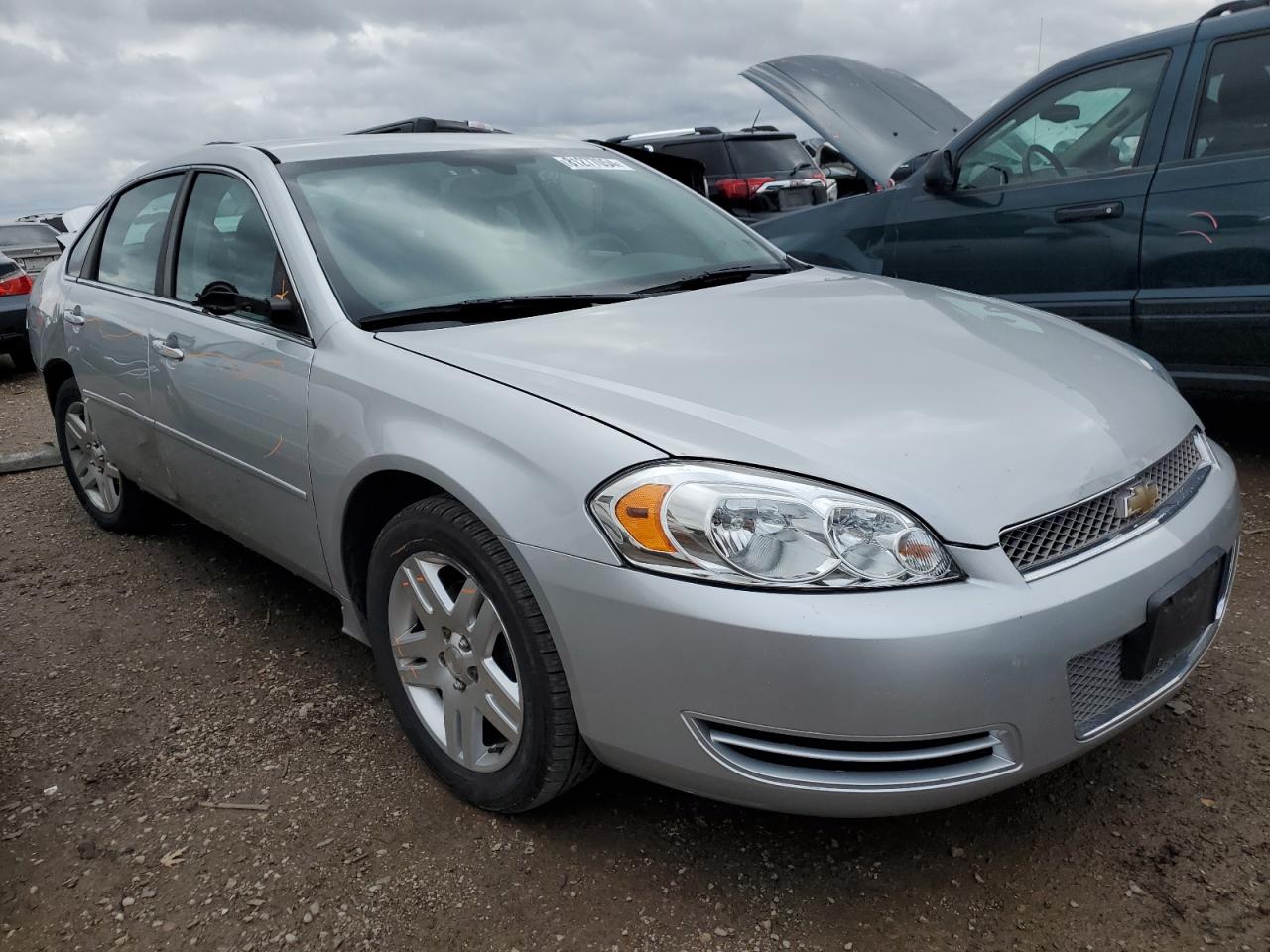 2016 Chevrolet Impala - Image 4