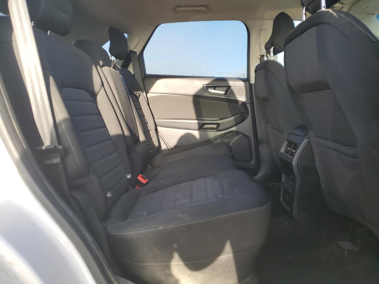 2018 Ford Edge - Image 11