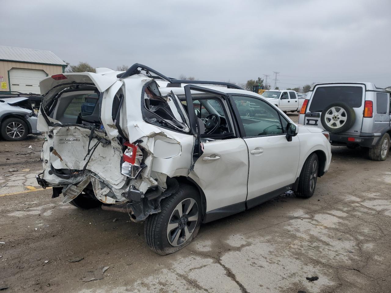 2017 Subaru Forester - Image 3