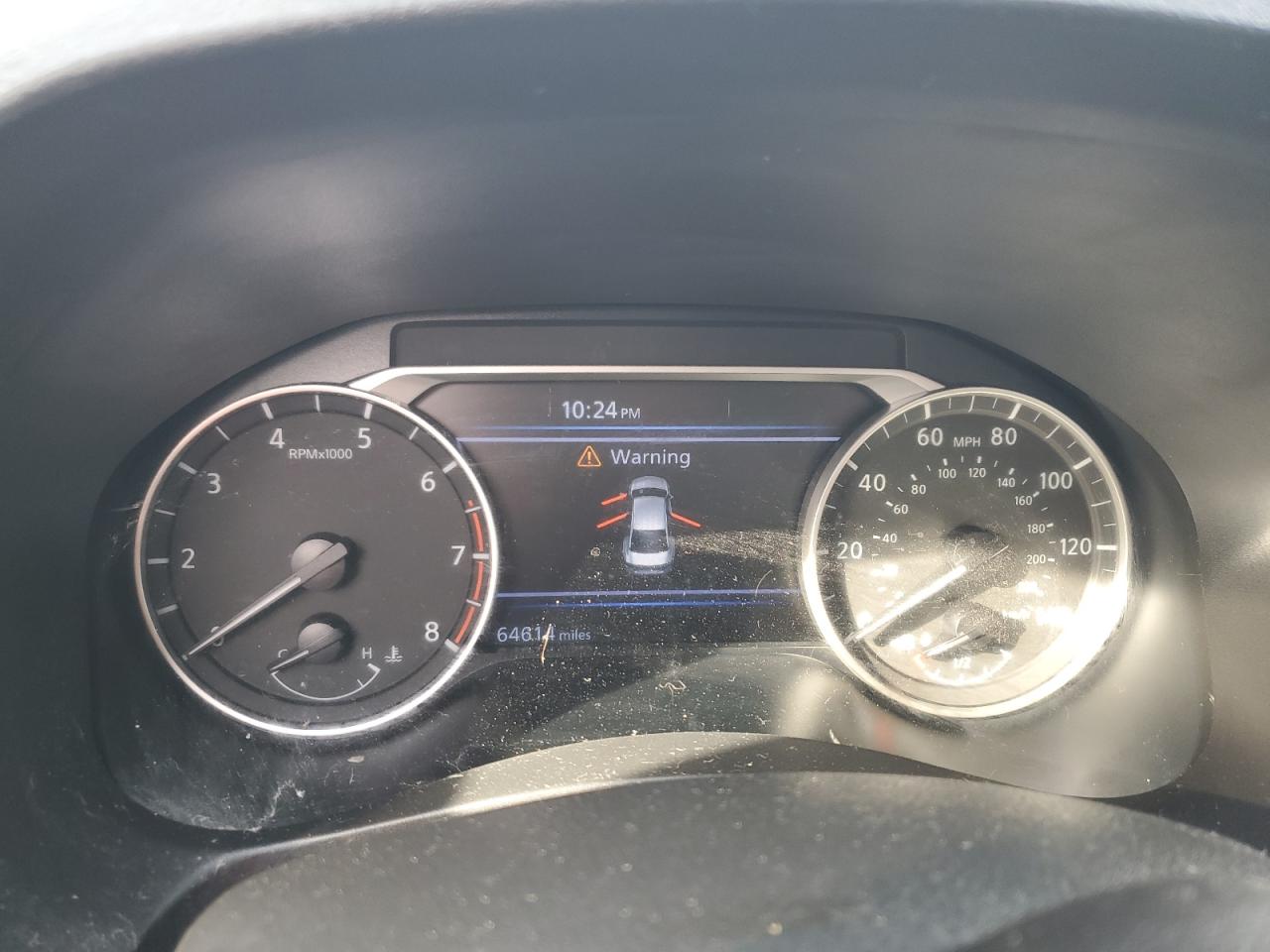 2021 Nissan Altima - Image 9