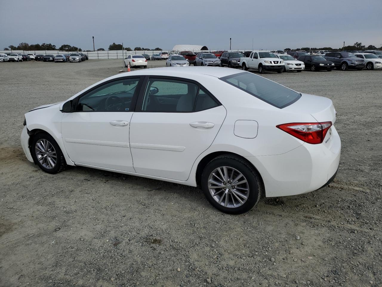 2014 Toyota Corolla L VIN: 5YFBURHE1EP039369 Lot: 81375404