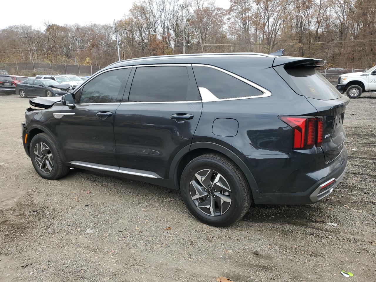 2022 Kia Sorento - Image 2