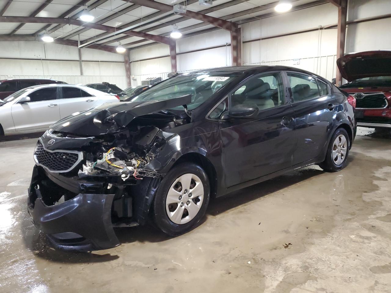 VIN KNAFK4A62F5404943 2015 KIA FORTE no.1