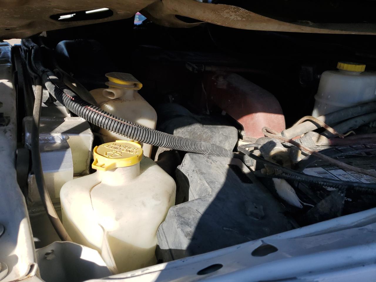 2004 Dodge RAM - Image 7