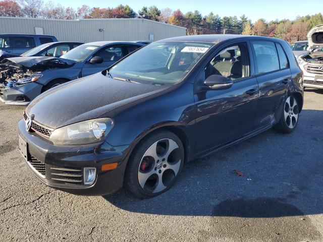 2011 Volkswagen Gti  de vânzare în Exeter, RI - Undercarriage