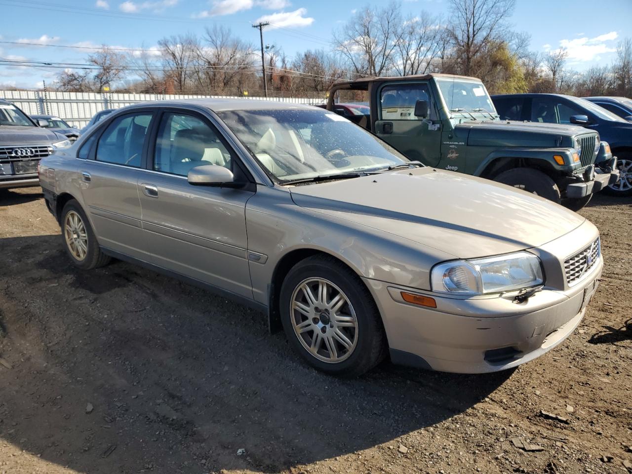 2004 Volvo S80 - Image 4