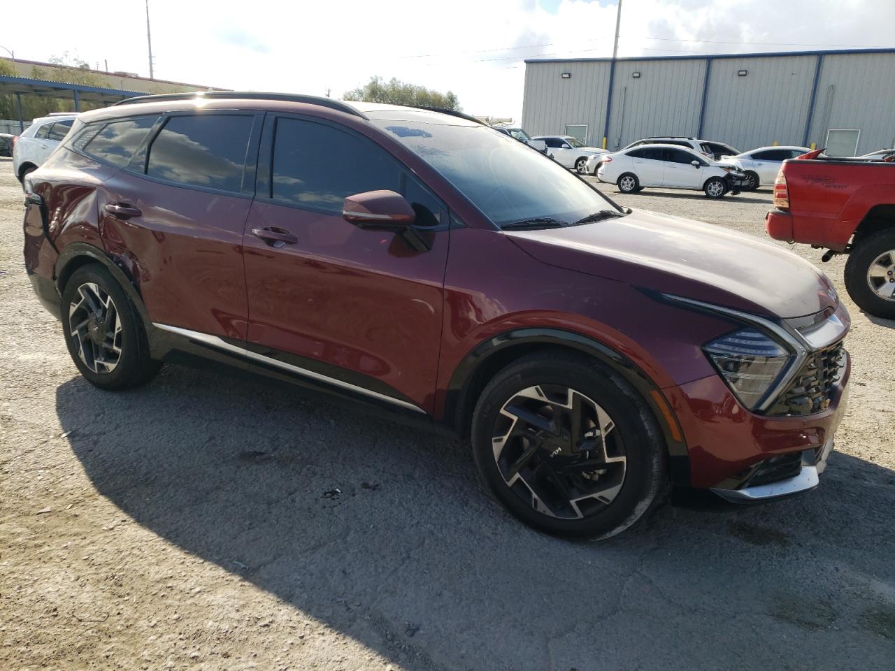 2023 Kia Sportage - Image 4