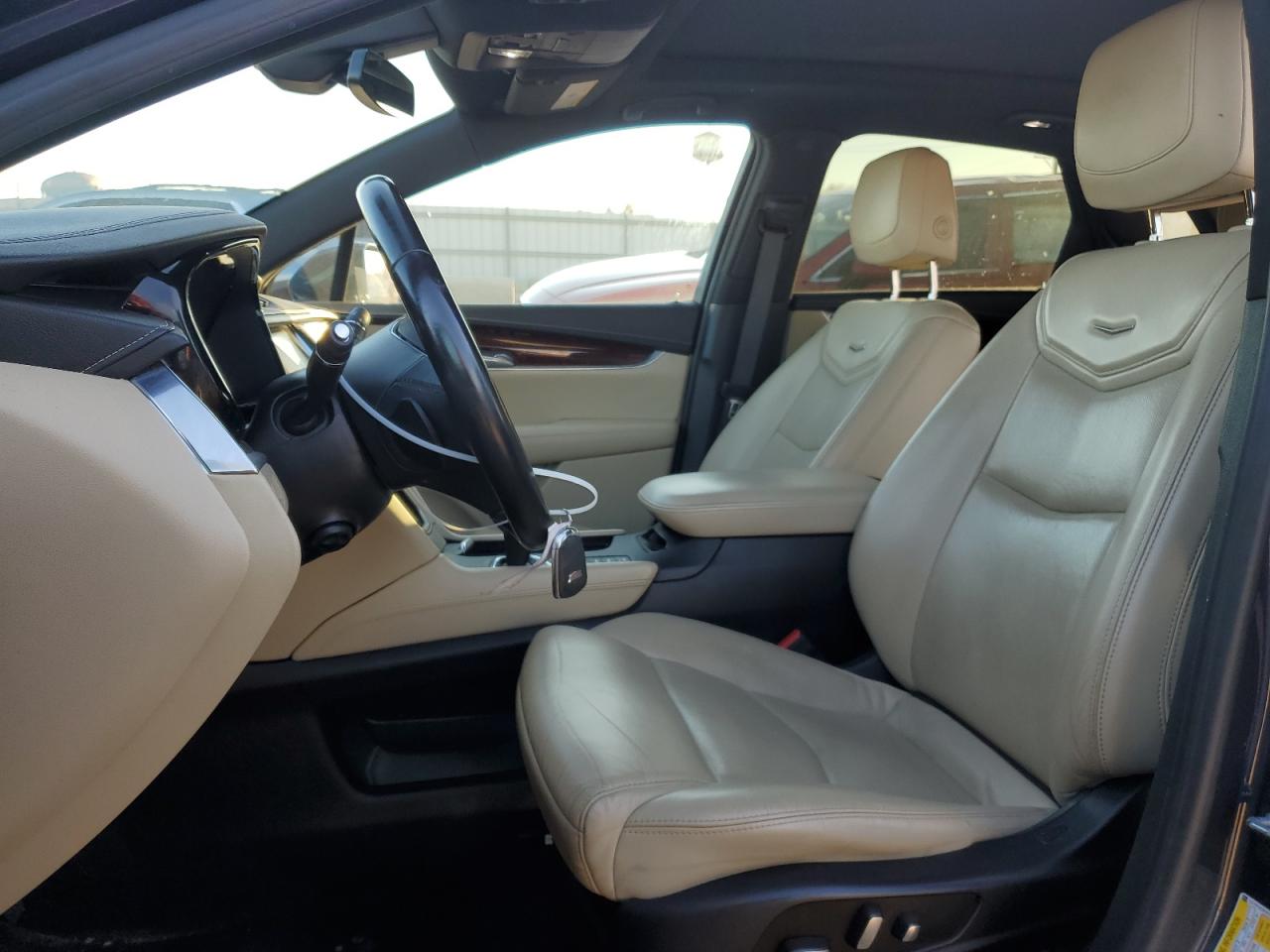 2018 Cadillac Xt5 Luxury VIN: 1GYKNDRS0JZ157413 Lot: 70894095