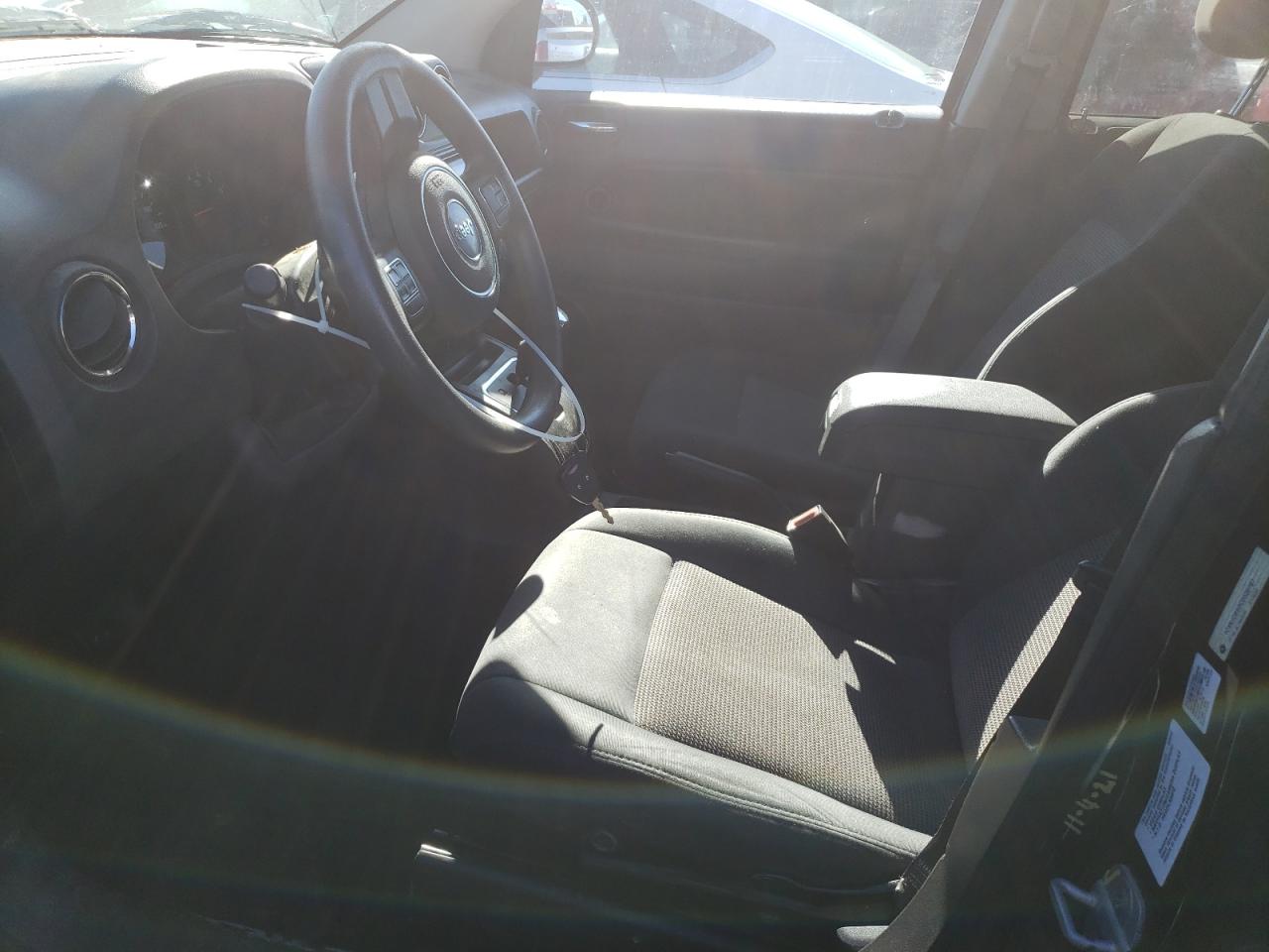 2012 Jeep Compass - Image 7