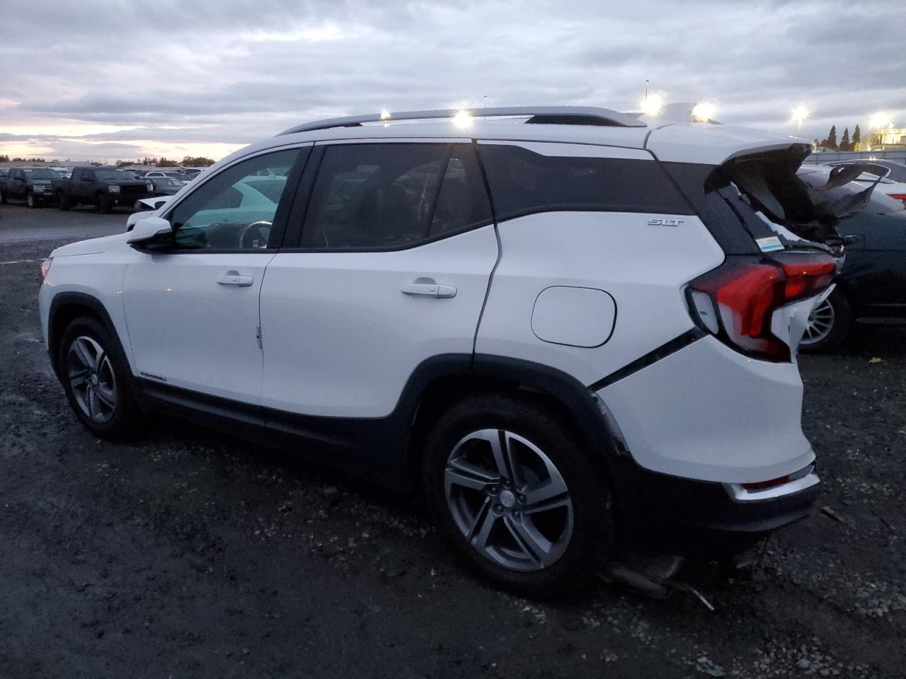 2019 GMC Terrain - Image 2