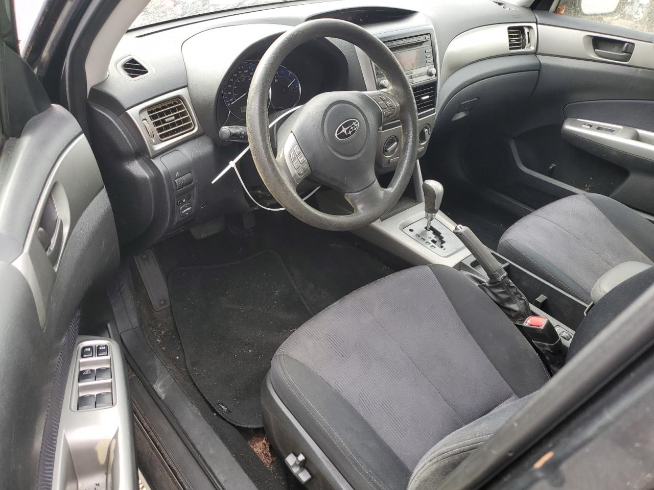 2010 Subaru Forester - Image 8
