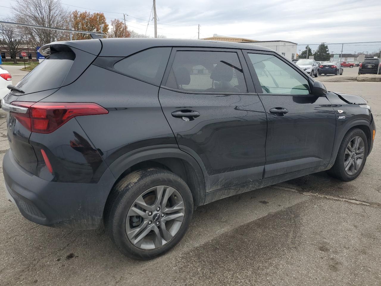 2022 Kia Seltos - Image 3