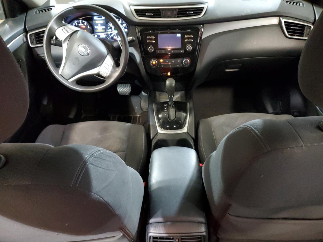 2016 Nissan Rogue - Image 8