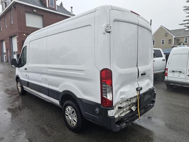 Фургони FORD TRANSIT 2015 Білий