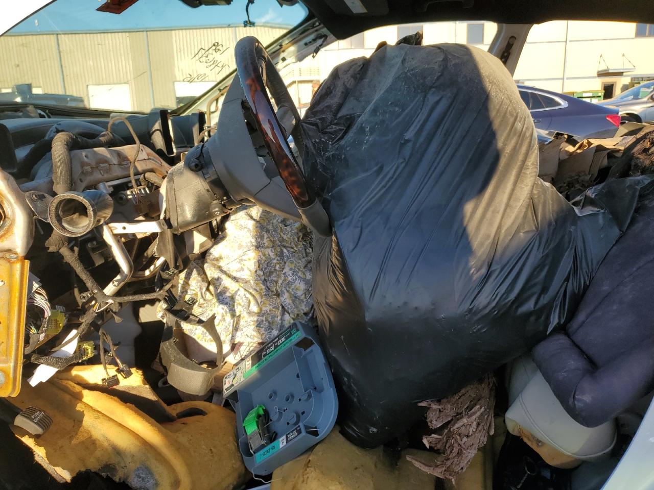 2015 Chrysler 300 - Image 7