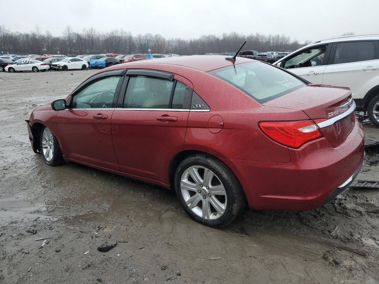 2013 Chrysler 200 - Image 2