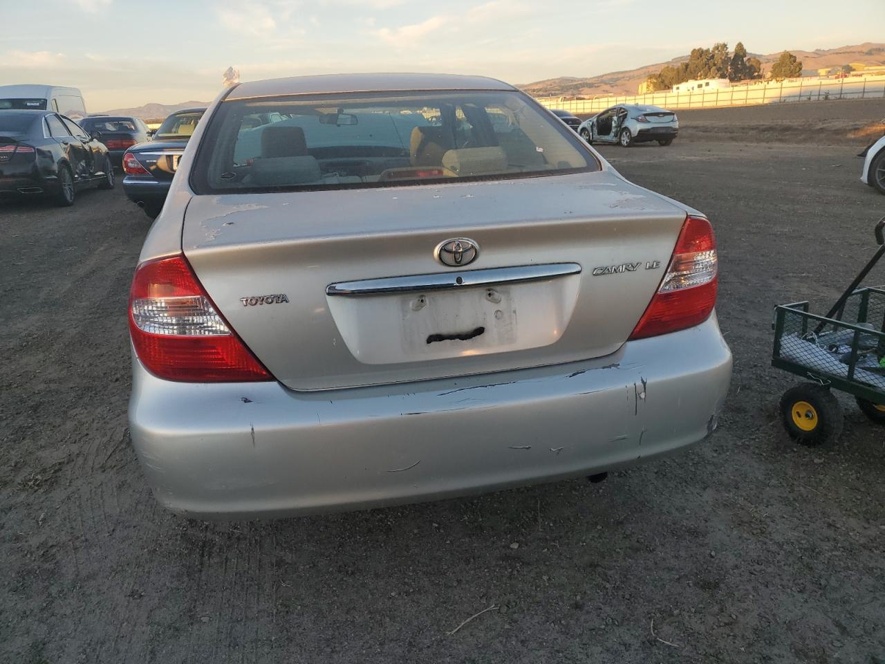 2003 Toyota Camry Le VIN: 4T1BE32K43U746549 Lot: 78954584