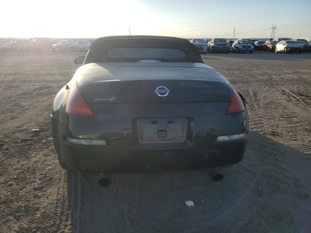 2005 Nissan 350Z Roadster VIN: JN1AZ36A15M753504 Lot: 81074054