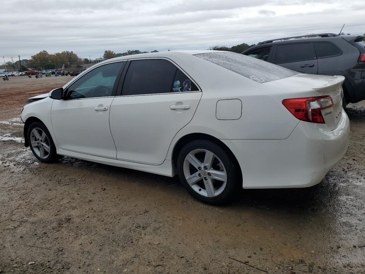 VIN 4T1BF1FK9DU651787 2013 TOYOTA CAMRY no.2