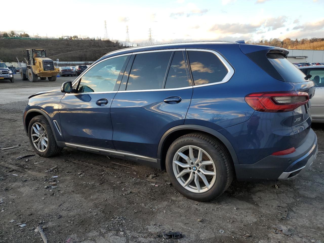 2019 BMW X5 - Image 2