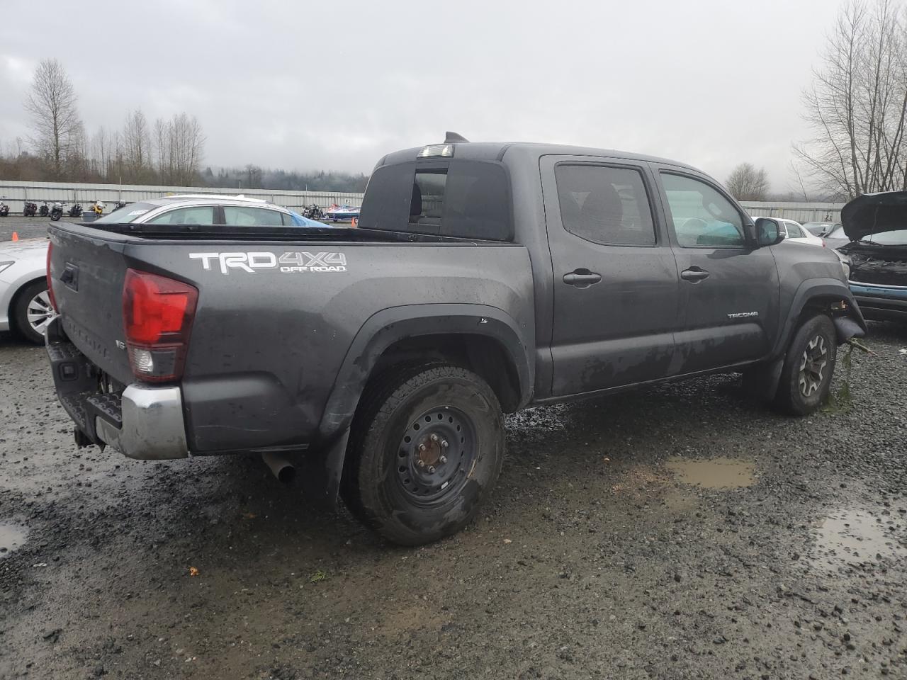 2019 Toyota Tacoma - Image 3