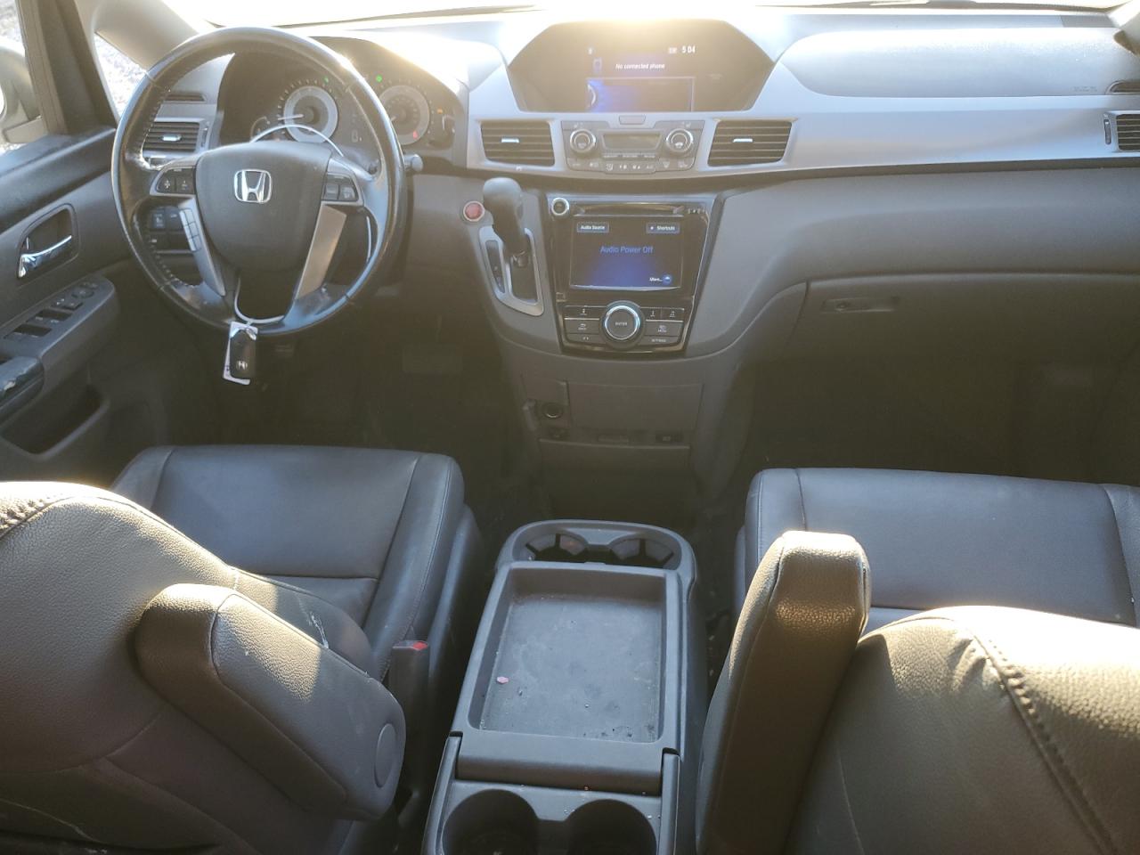 2017 Honda Odyssey - Image 8