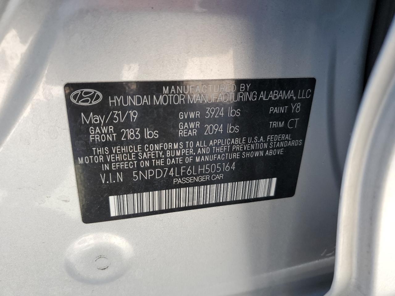 2020 Hyundai Elantra - Image 13