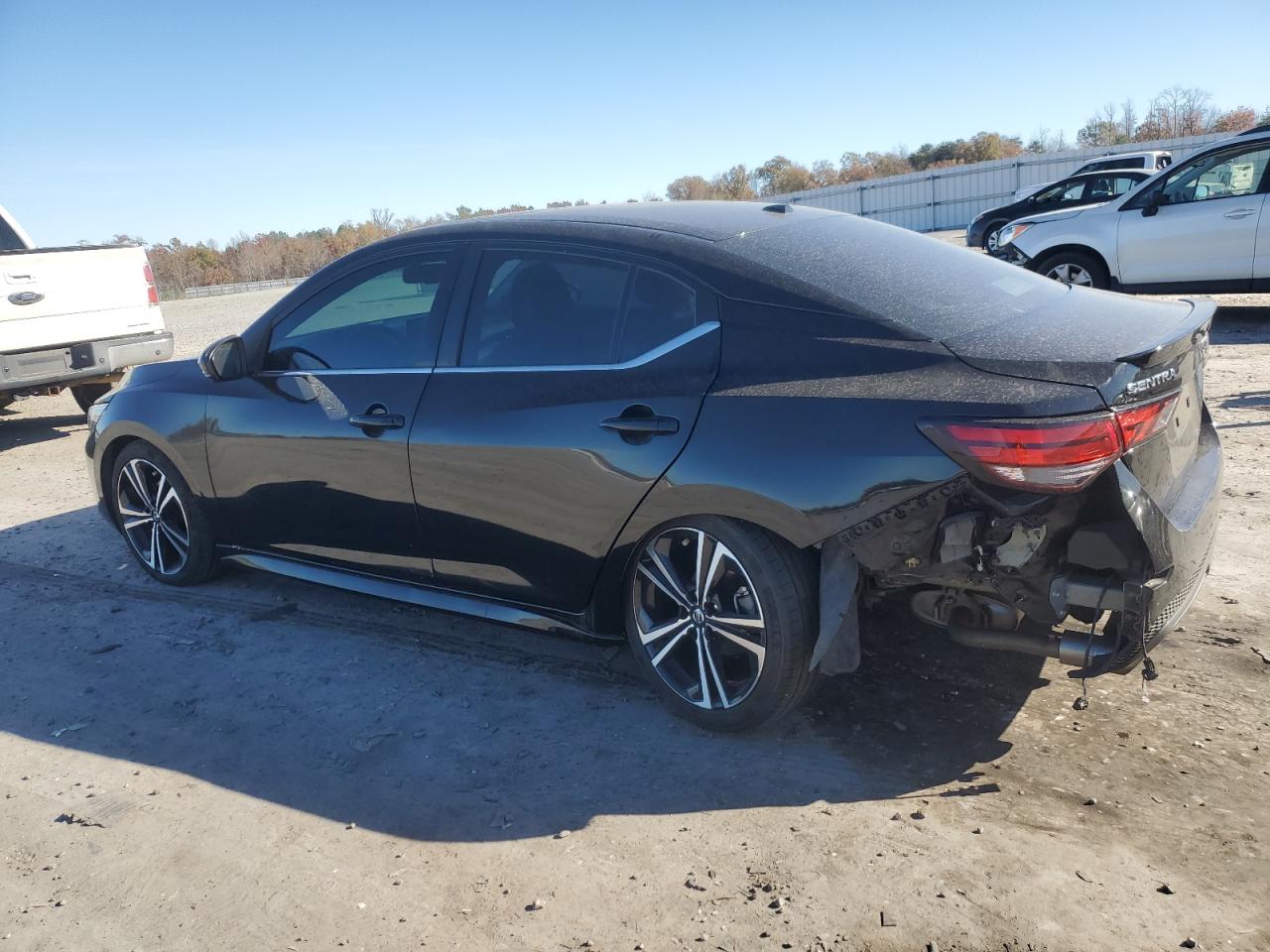 2021 Nissan Sentra - Image 2