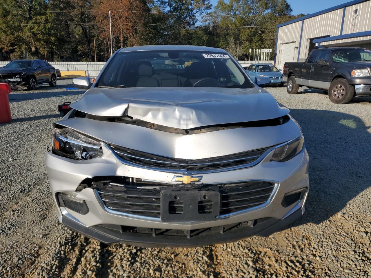 2017 Chevrolet Malibu - Image 5